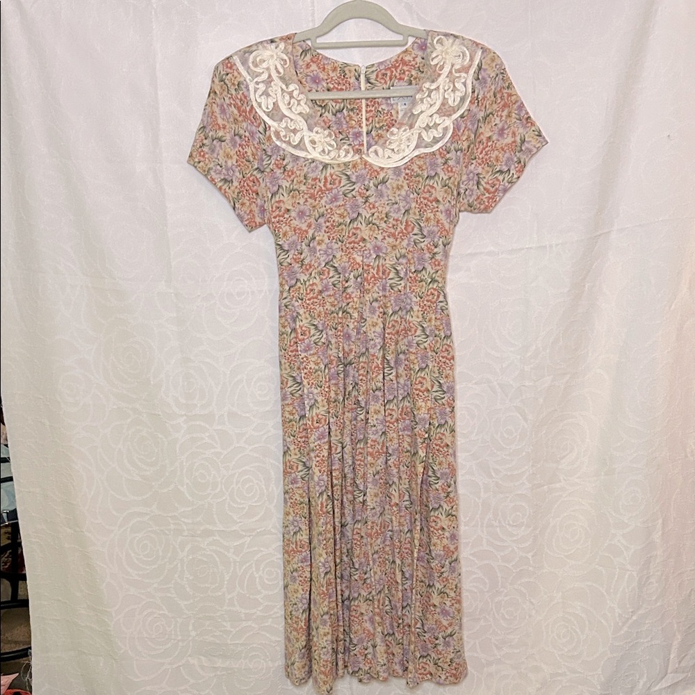 EXPO VINTAGE cottage core colorful floral lace trim collar dress Sz 6. USA made